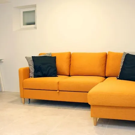 Upea Saunallinen Puutalo-osuus *