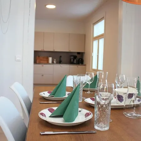 Upea Saunallinen Puutalo-osuus Appartement Pori