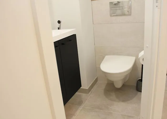 Upea Saunallinen Puutalo-osuus Appartement *