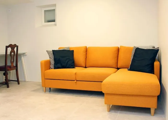 Upea Saunallinen Puutalo-osuus *