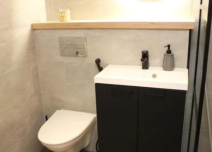 Upea Saunallinen Puutalo-osuus * Pori